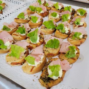 Crostini Jamón Queso Philadelphia (25 o 50 uni.)