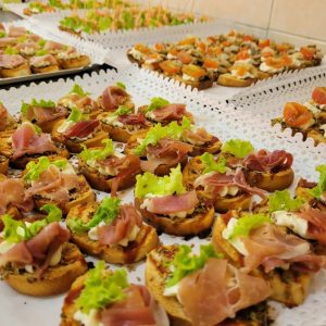 Crostini Jamón Serrano Queso Philadelphia (25 o 50 uni.)